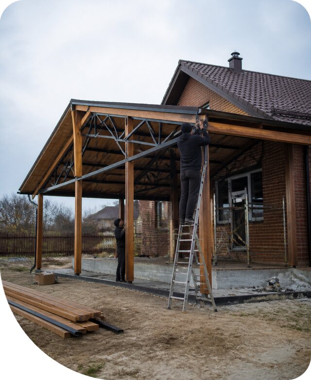 Пристройка навеса к дому и участку в Стрежевом под ключ